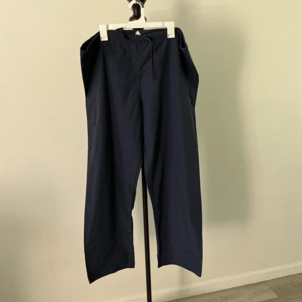 Fundamentals Men’s Large Navy Blue Cargo Scrub Pants Medical Uniform